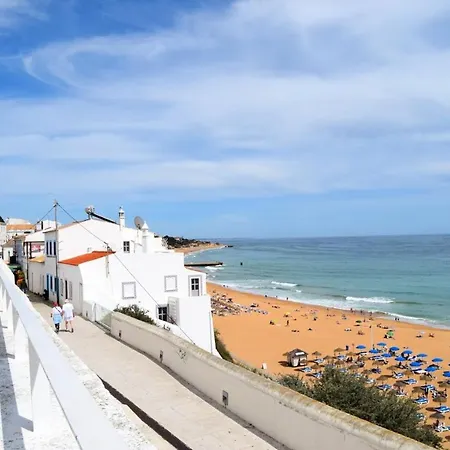 Bright With Sea View In 45 M² Lägenhet Encarnacao