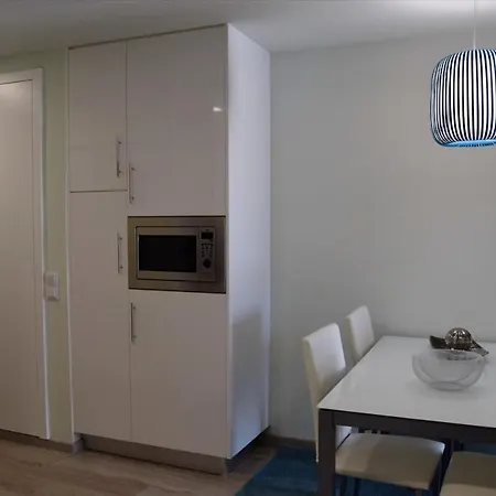 Lägenhet Bright With Sea View In 45 M² *