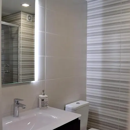 Lägenhet Bright With Sea View In 45 M² Encarnacao